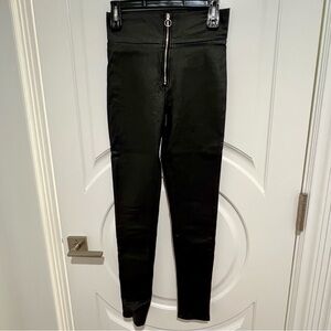Skinny faux leather pants